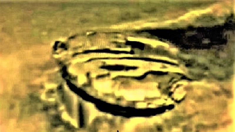Object shown on it's left, from top with right side next to wall.